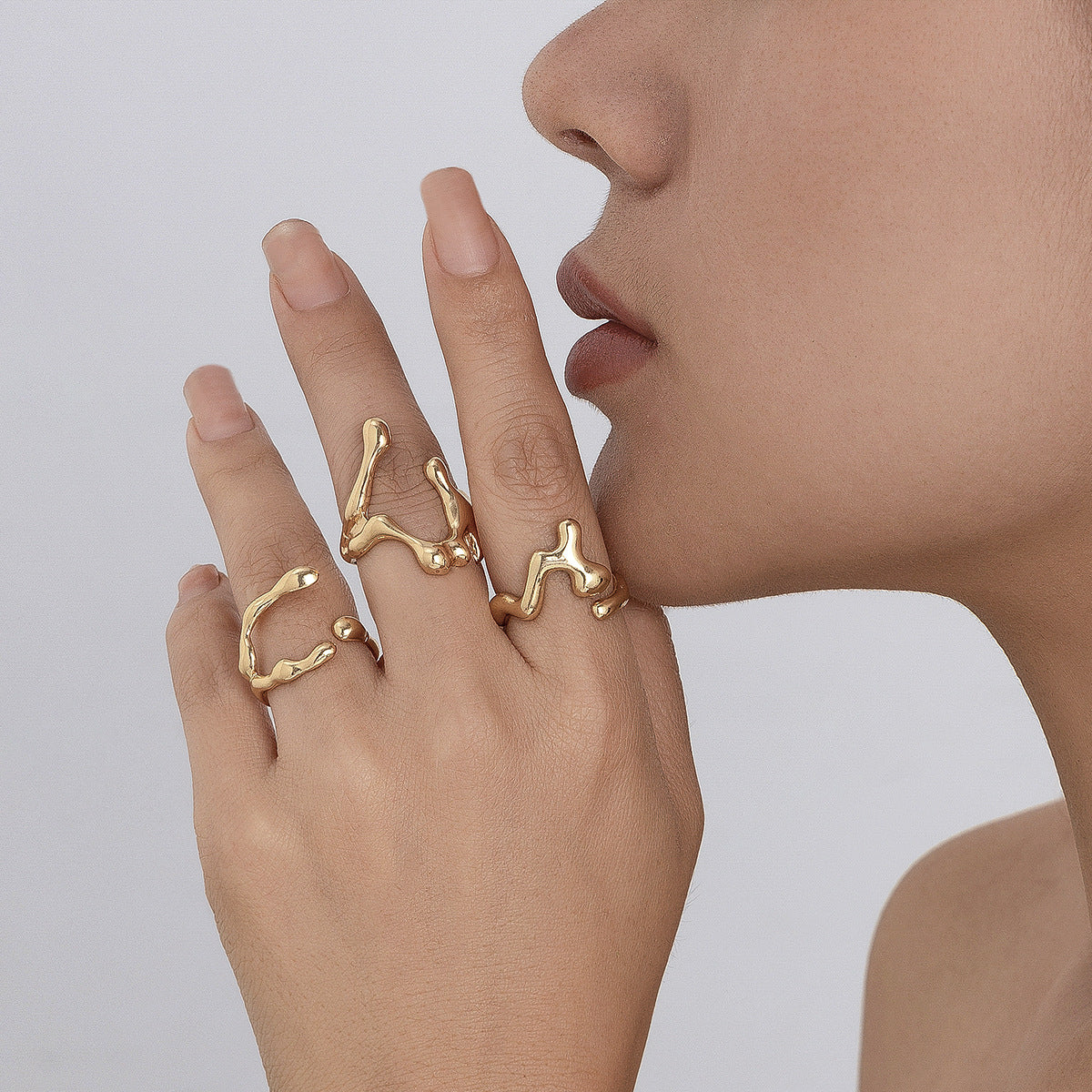 Minimally irregular lava open smooth ring set, niche hollow arc-shaped design ring