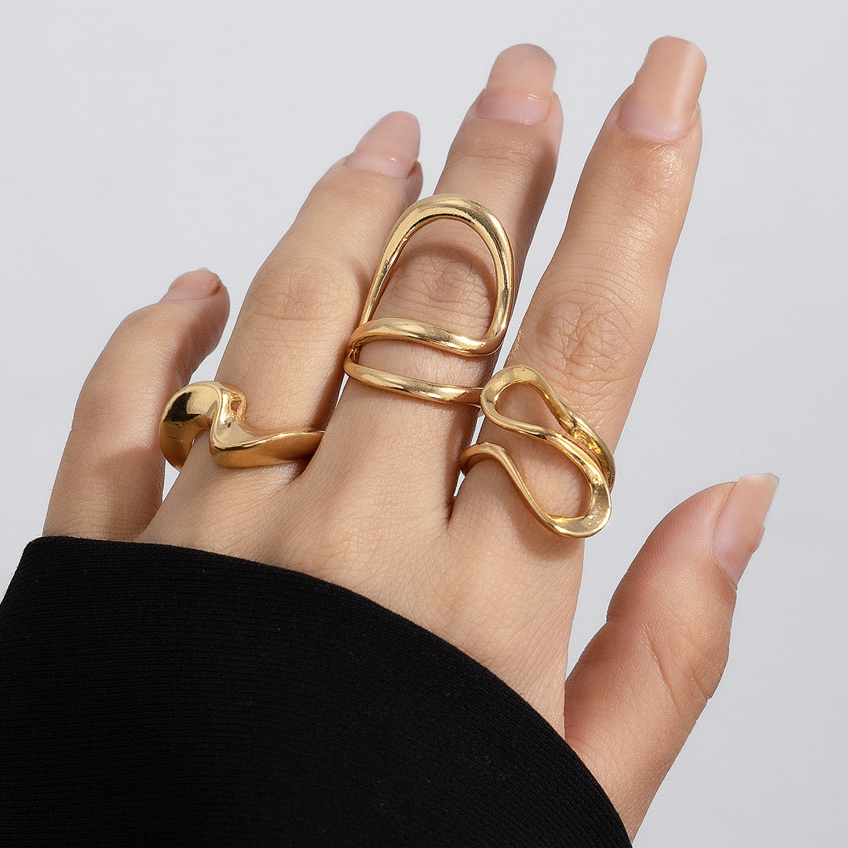Minimally irregular lava open smooth ring set, niche hollow arc-shaped design ring